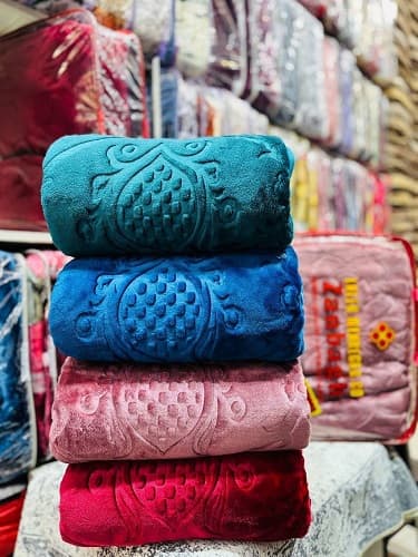 تصویر 1 از خرید پتو دو نفره مارک زنبق تنوع طرح و رنگ